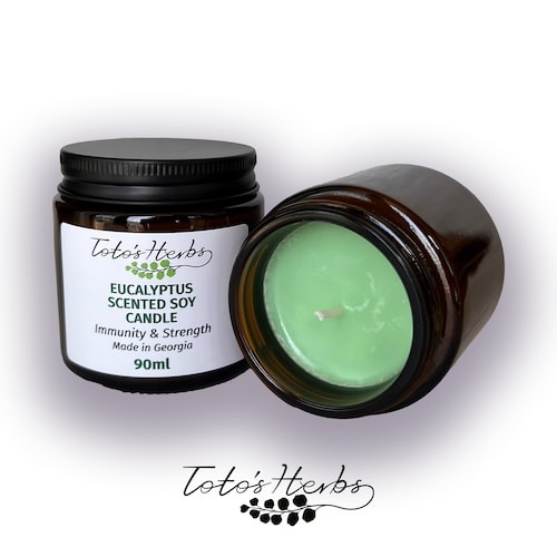 Eucalyptus scented soy candle